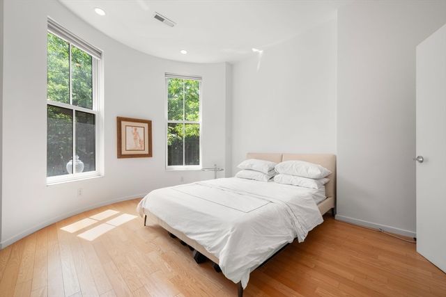 109 Chandler St 1, Boston, MA 02116