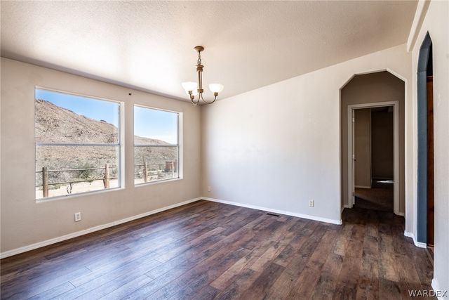 114 W Vock Canyon Road, Kingman, AZ 86409