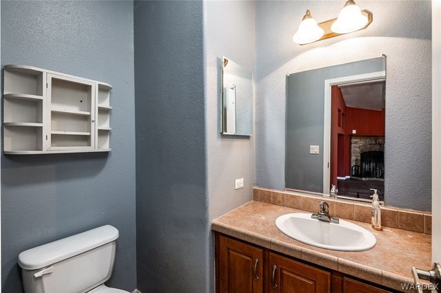 114 W Vock Canyon Road, Kingman, AZ 86409