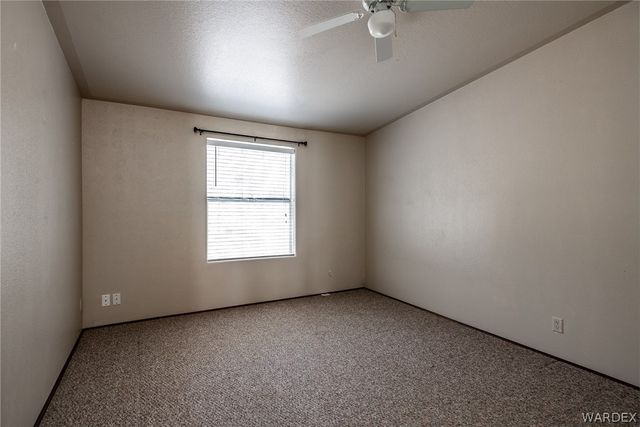 114 W Vock Canyon Road, Kingman, AZ 86409