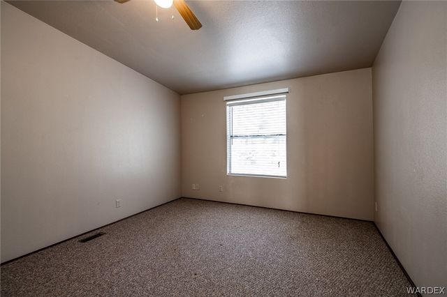 114 W Vock Canyon Road, Kingman, AZ 86409