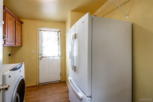 114 W Vock Canyon Road, Kingman, AZ 86409