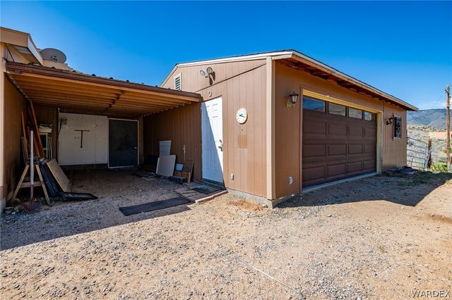 114 W Vock Canyon Road, Kingman, AZ 86409