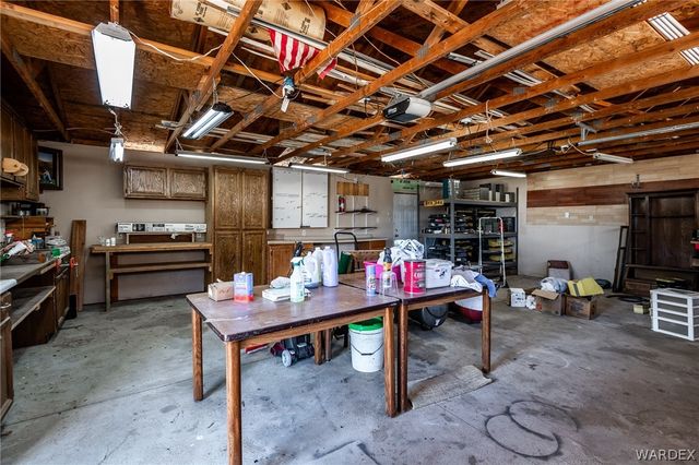 114 W Vock Canyon Road, Kingman, AZ 86409