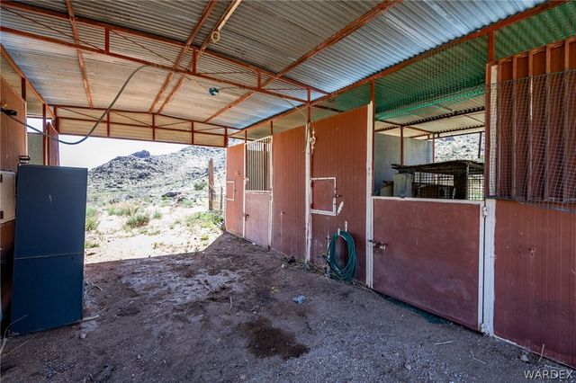 114 W Vock Canyon Road, Kingman, AZ 86409