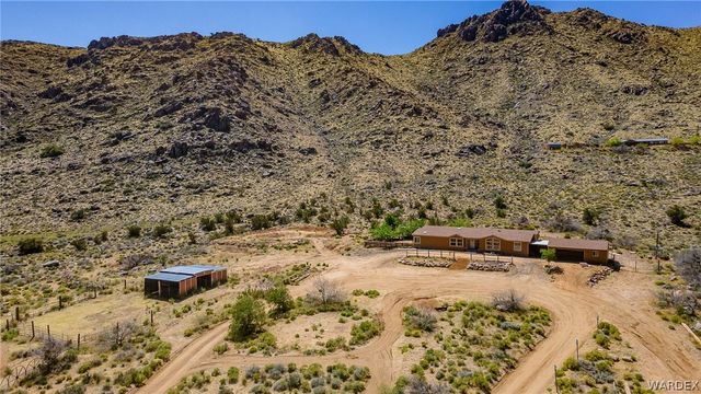 114 W Vock Canyon Road, Kingman, AZ 86409