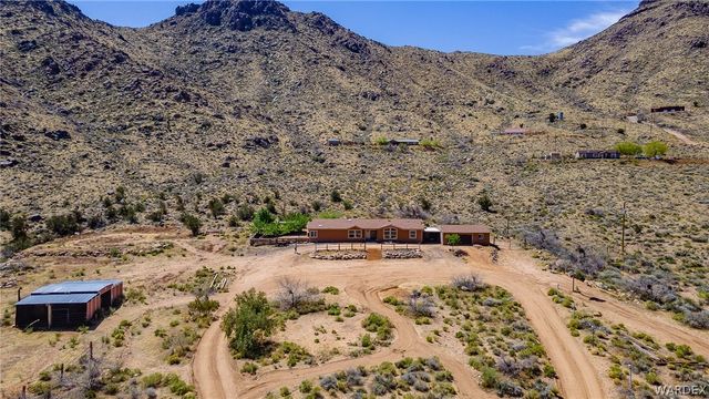 114 W Vock Canyon Road, Kingman, AZ 86409