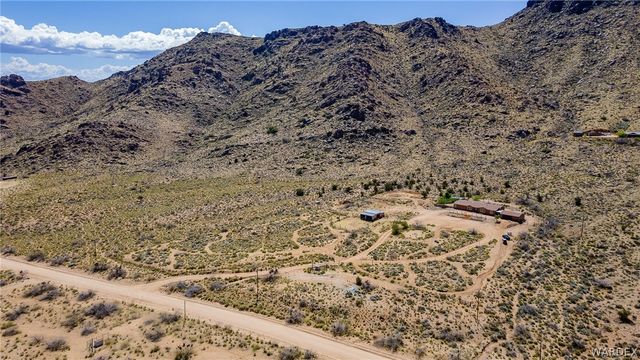 114 W Vock Canyon Road, Kingman, AZ 86409