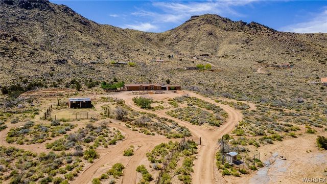 114 W Vock Canyon Road, Kingman, AZ 86409
