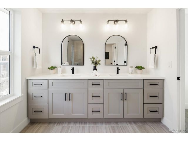 4650 W 9th Ave, Denver, CO 80204