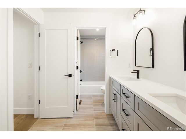 4650 W 9th Ave, Denver, CO 80204