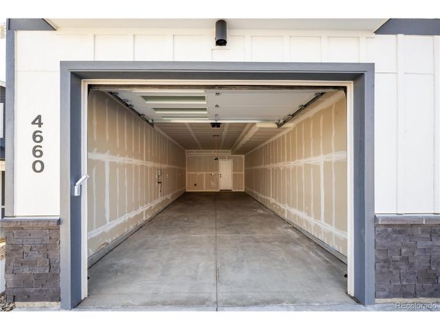 4650 W 9th Ave, Denver, CO 80204