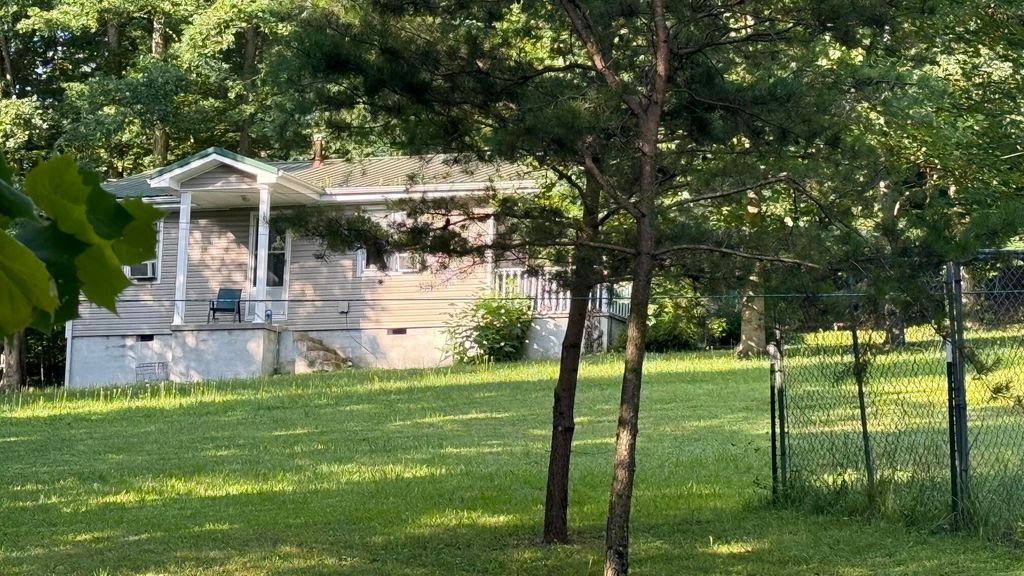 750 Mount Vernon Road, Berea, KY 40403
