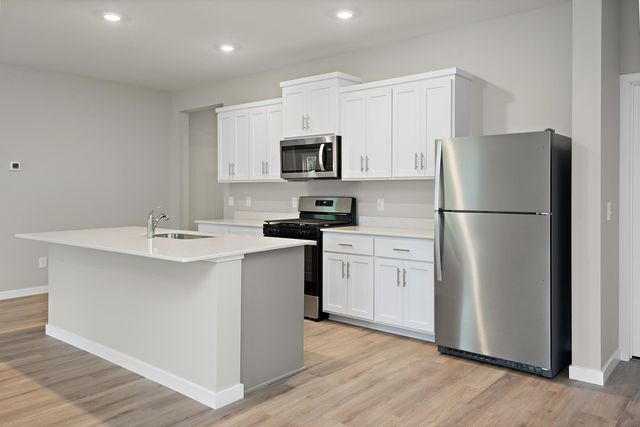 691 Aspen Lane, Montrose, MN 55363