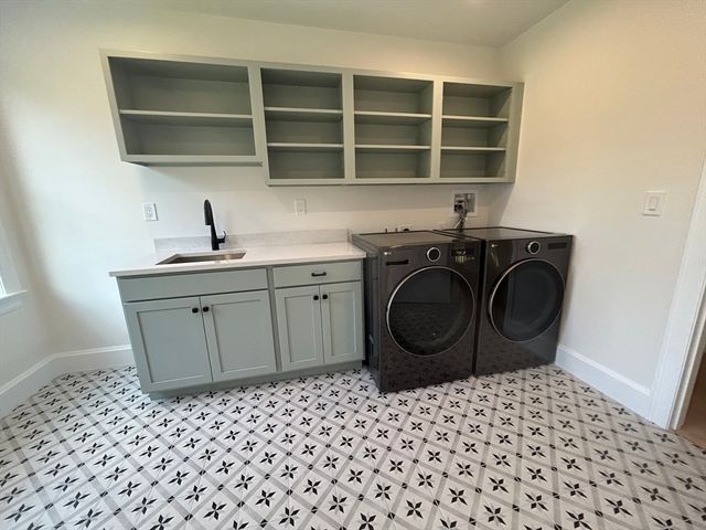 12 Cranberry Meadow Way, North Reading, MA 01864