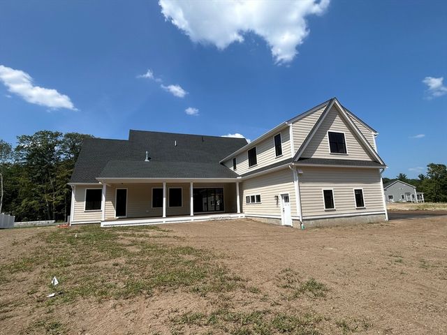 12 Cranberry Meadow Way, North Reading, MA 01864