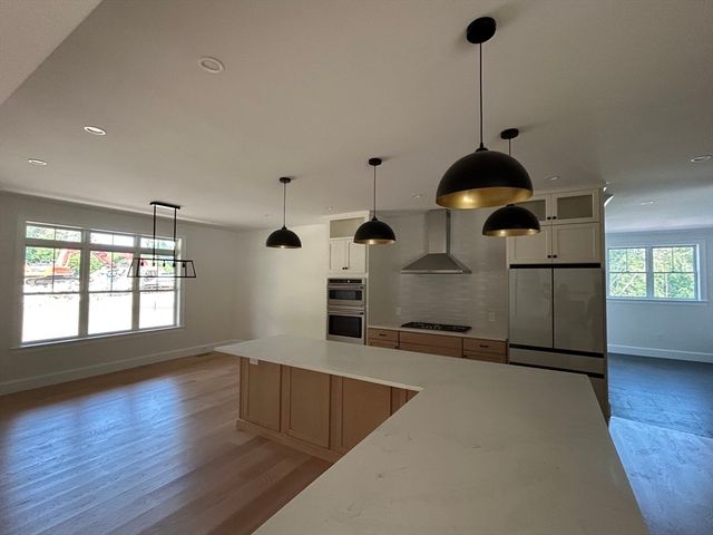 12 Cranberry Meadow Way, North Reading, MA 01864