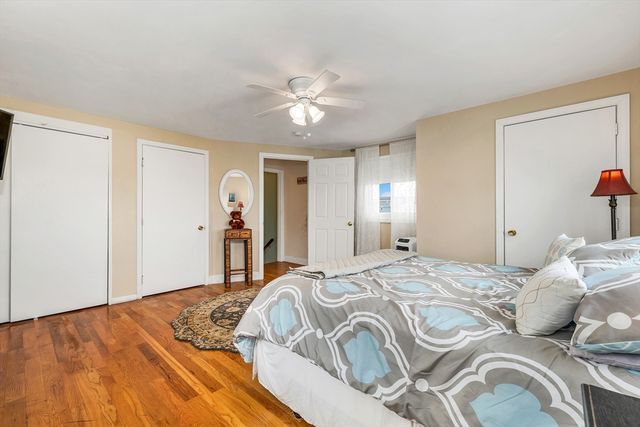 10 Liberty Street, Salisbury, MA 01952