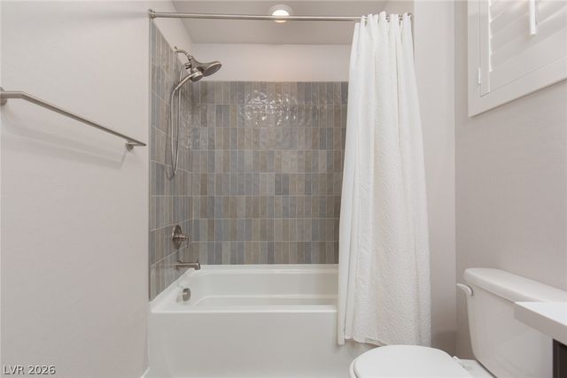 92 Stone Bluff Lane, Henderson, NV 89011