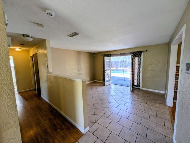 3361 Vanderbilt Ave, Turlock, CA 95382