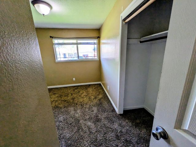 3361 Vanderbilt Ave, Turlock, CA 95382