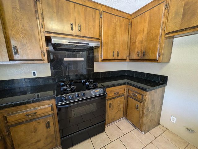 3361 Vanderbilt Ave, Turlock, CA 95382