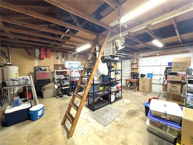 752 Fox Run RD, Virginia Beach, VA 23452