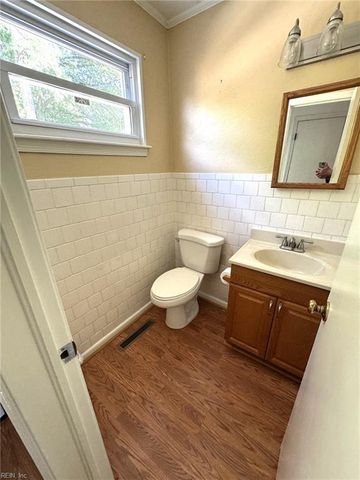 752 Fox Run RD, Virginia Beach, VA 23452