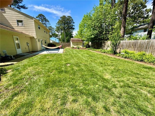 752 Fox Run RD, Virginia Beach, VA 23452