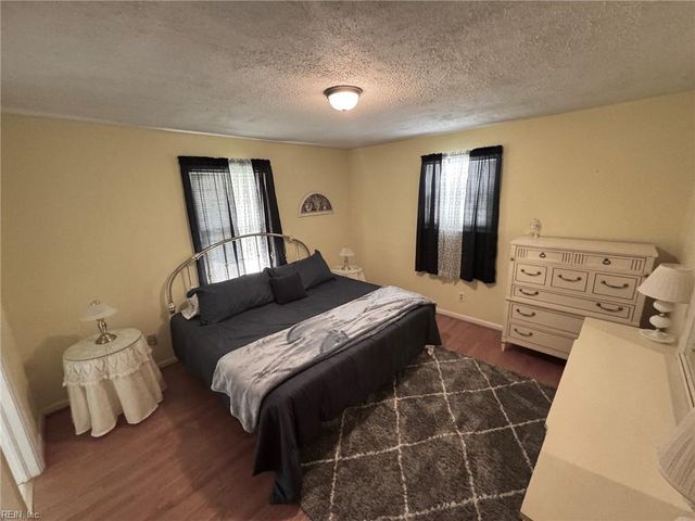 752 Fox Run RD, Virginia Beach, VA 23452