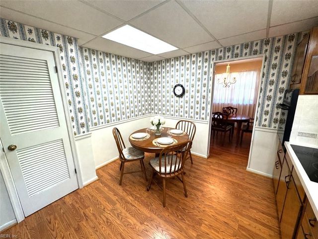 752 Fox Run RD, Virginia Beach, VA 23452