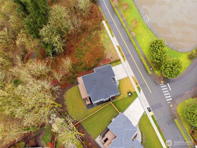 13655 SE 88th Way, Newcastle, WA 98059