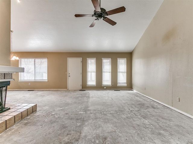 2418 Countrywood Lane, Edmond, OK 73012