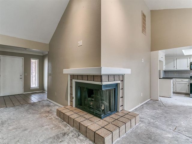 2418 Countrywood Lane, Edmond, OK 73012