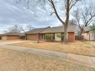 2418 Countrywood Lane, Edmond, OK 73012