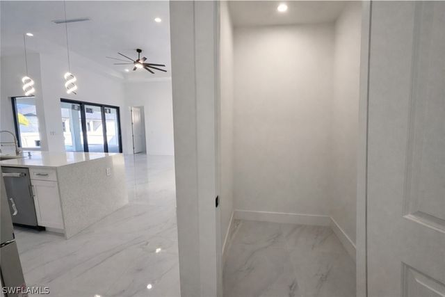 2853 NW 3rd ST, Cape Coral, FL 33993