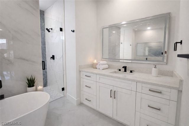 2853 NW 3rd ST, Cape Coral, FL 33993