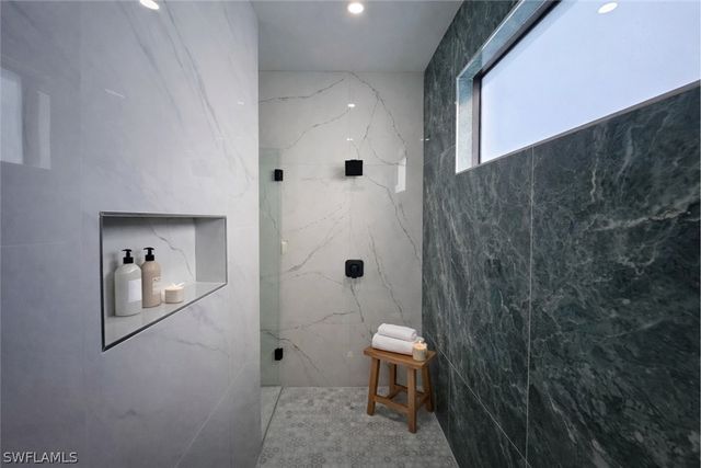 2853 NW 3rd ST, Cape Coral, FL 33993