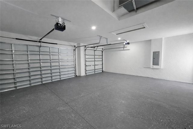 2853 NW 3rd ST, Cape Coral, FL 33993