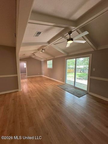 2482 Napoleon Avenue, Pearl, MS 39208