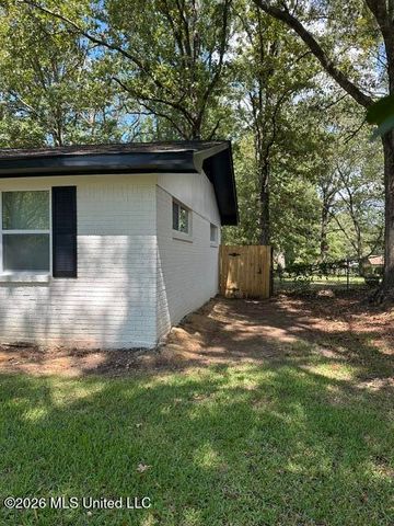 2482 Napoleon Avenue, Pearl, MS 39208
