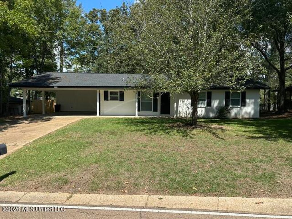 2482 Napoleon Avenue, Pearl, MS 39208