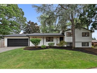 6225 Sw CROSS CREEK Dr, Beaverton, OR 97078