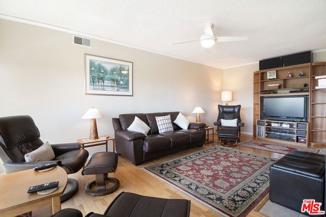 6030 Wright Terrace, Culver City, CA 90232