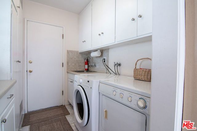 6030 Wright Terrace, Culver City, CA 90232