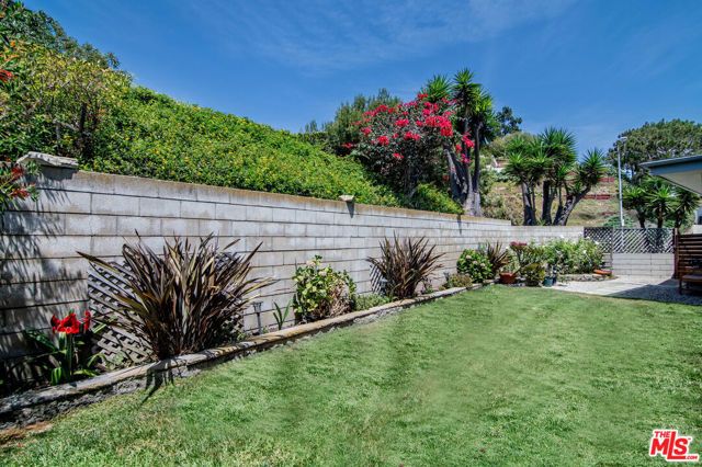 6030 Wright Terrace, Culver City, CA 90232