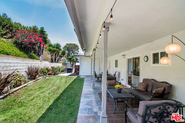 6030 Wright Terrace, Culver City, CA 90232