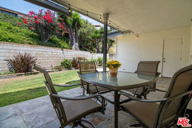6030 Wright Terrace, Culver City, CA 90232