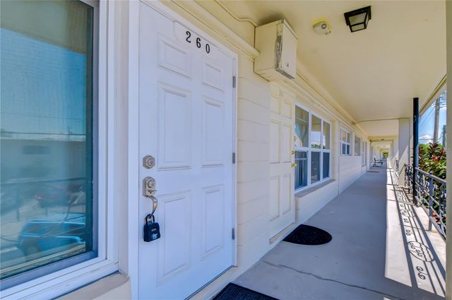 4022 57TH STREET N 260, Kenneth City, FL 33709