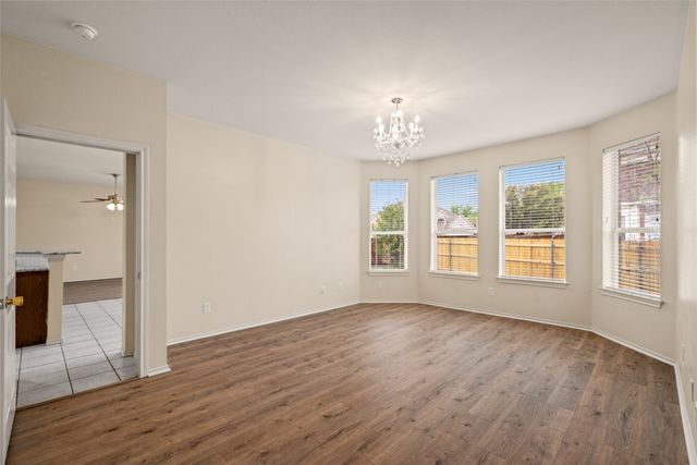 601 Babbling Brook Drive, Saginaw, TX 76179